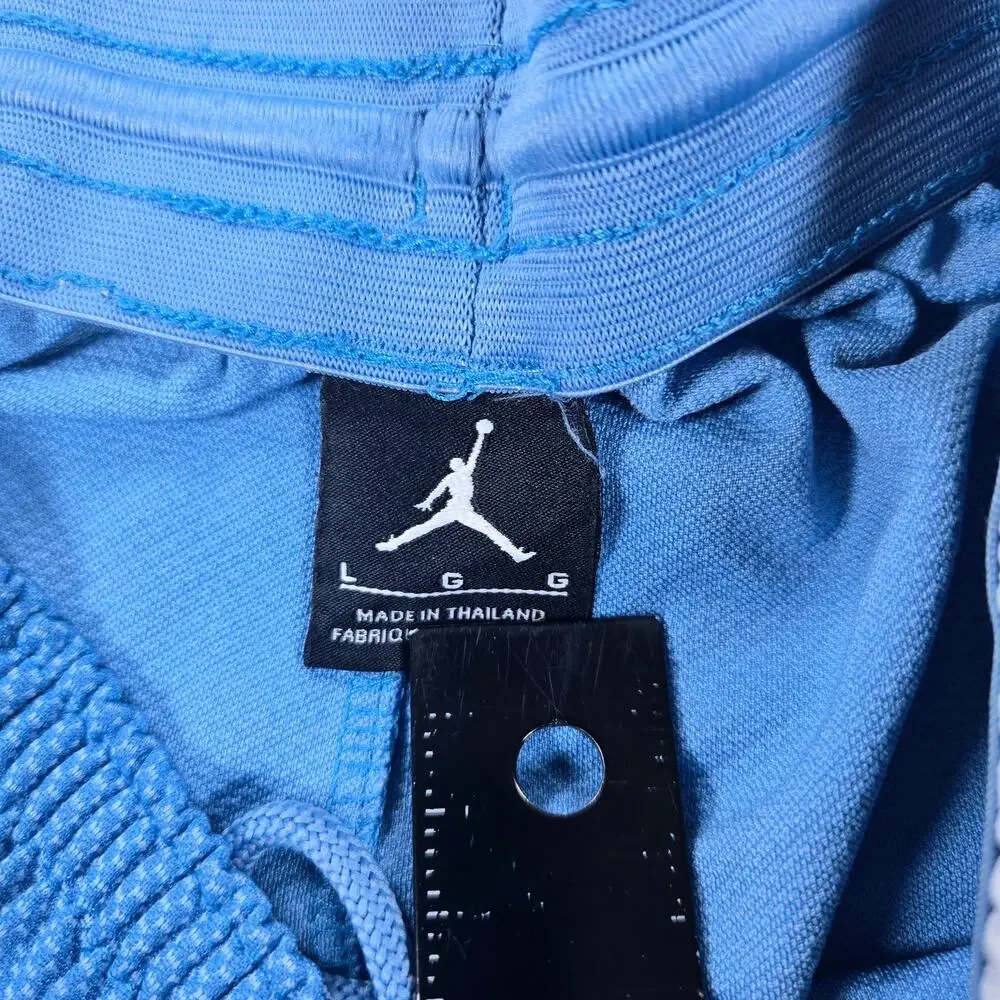 Nike‎ Air Jordan Trillionaire UNC Athletic Basketball Shorts Men's Size Large